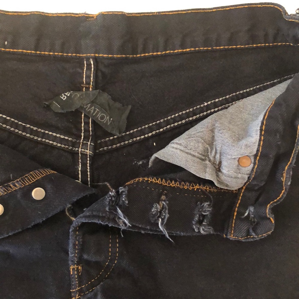 Reformation reworked cut off denim shorts shorts - Picture 2 of 3